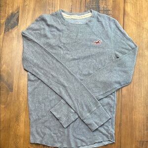 Hollister Gray Long Sleeve Tee